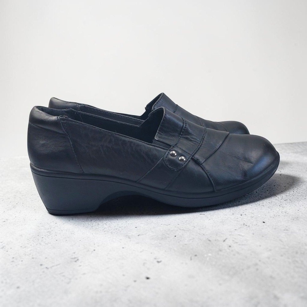 Skechers Flexibles Black Leather Wedge Loafers Memory Foam Womens 9 48655